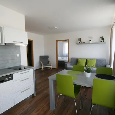 Apartmany Apollon Resort Lednice Exterior photo