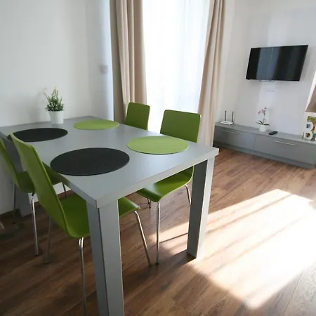 Apartmany Apollon Resort Lednice Exterior photo