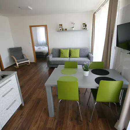 Apartmany Apollon Resort Lednice Exterior photo
