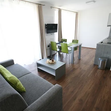 Apartmany Apollon Resort Lednice Exterior photo