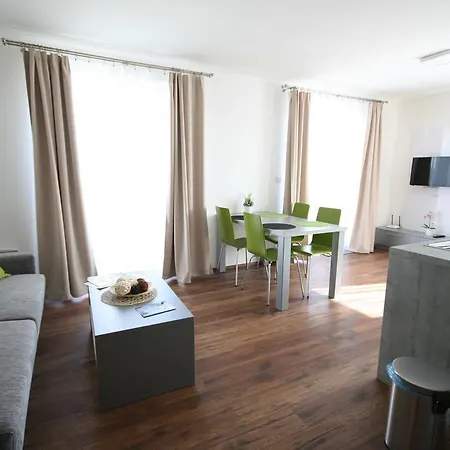 Apartmany Apollon Resort Lednice Exterior photo