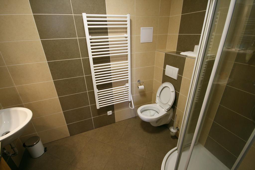 Apollon Apartment