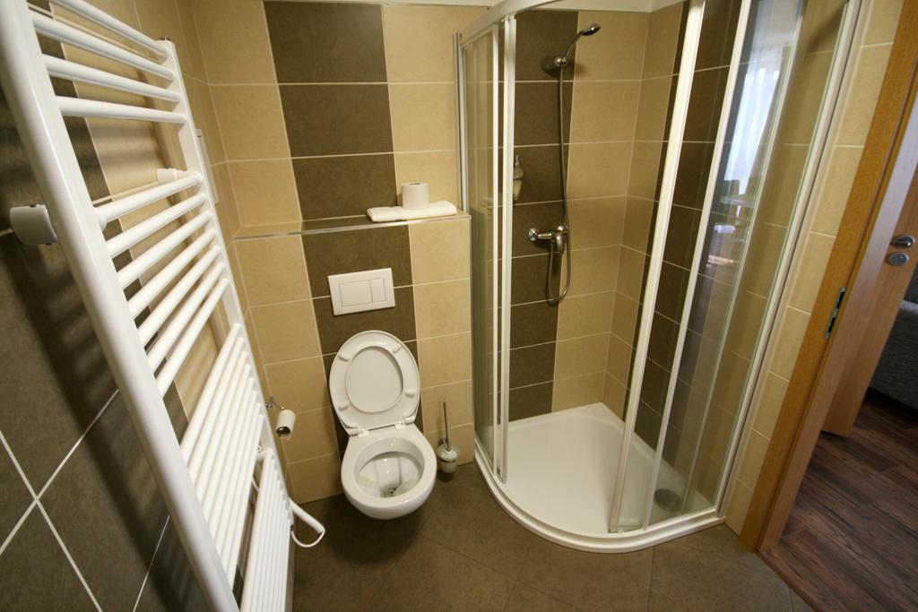 Apartment Apollon *